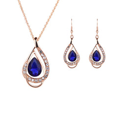 Vintage Jewelry Set: Necklace & Earrings