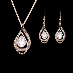 Vintage Jewelry Set: Necklace & Earrings