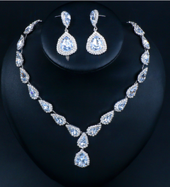Jewelry Set with Earrings and Necklace
